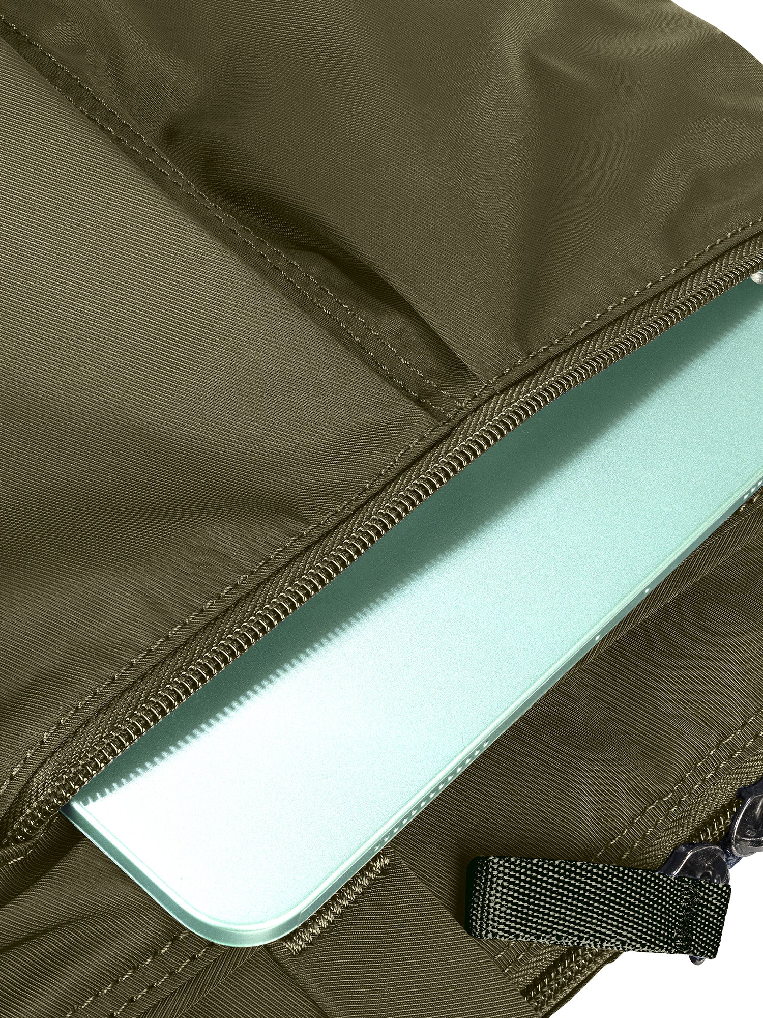 Zaino unisex in PET riciclato Casual BDESBKSH-M-Verde militare Tucano