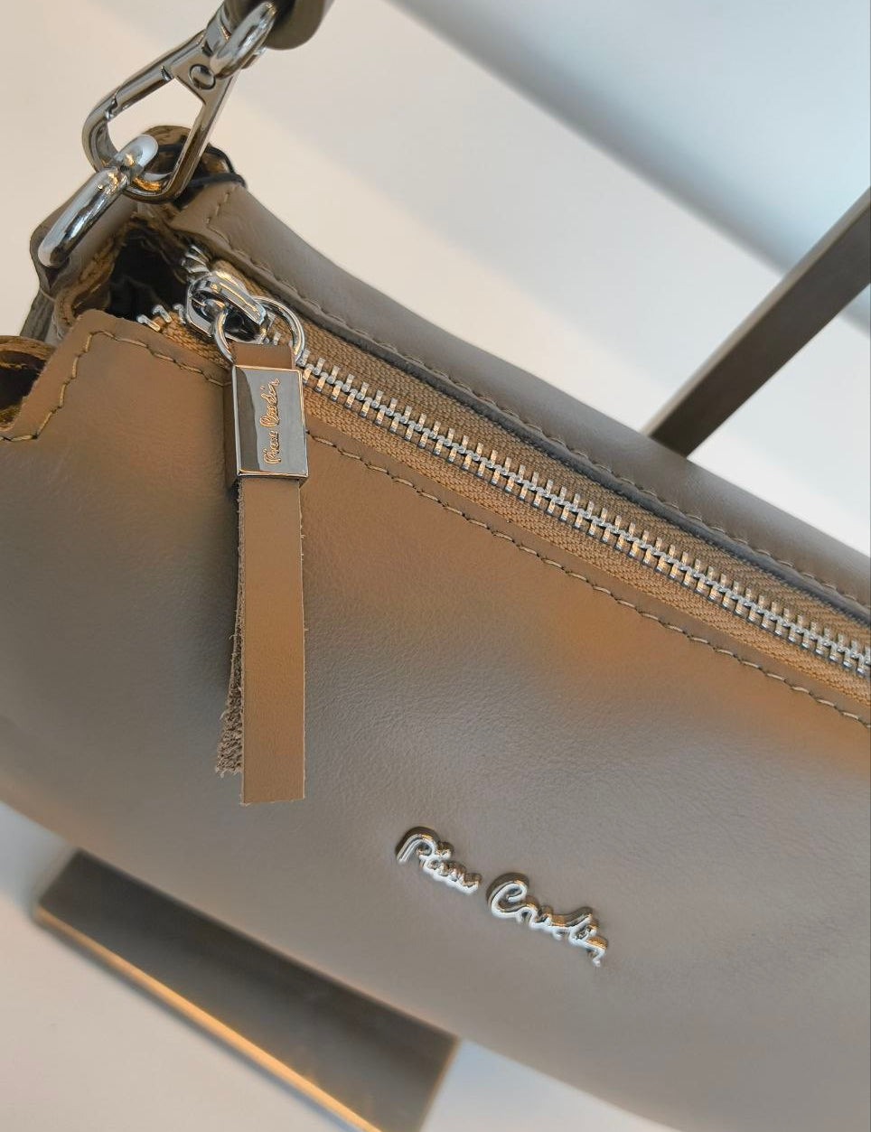 Borsa a Spalla in Vera Pelle Beige Scuro