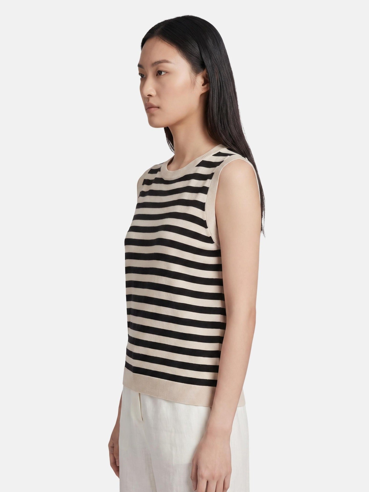 Top in 100% Viscosa Nero