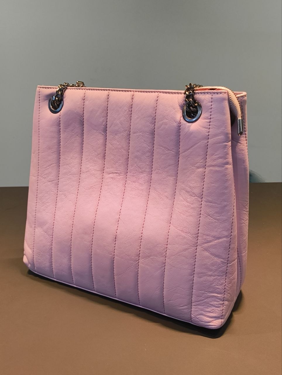 Borsa a Spalla in Sauvage Leather Lilla