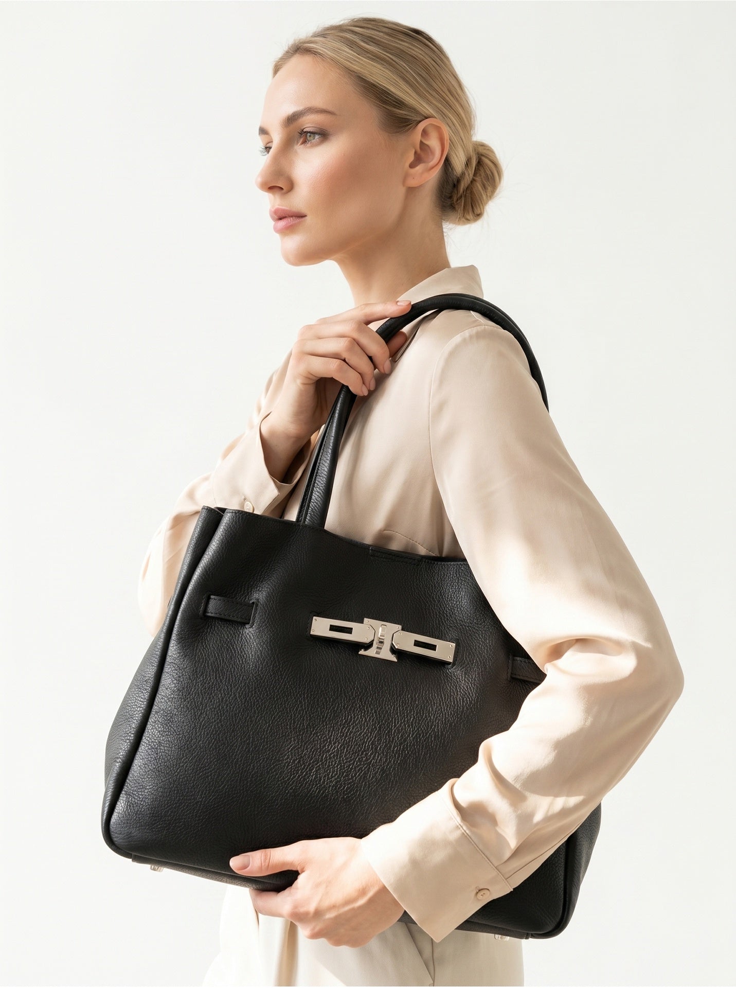 Borsa a Tracolla in Dollaro Leather Nero