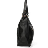 Bolso de hombro de piel vegana negra