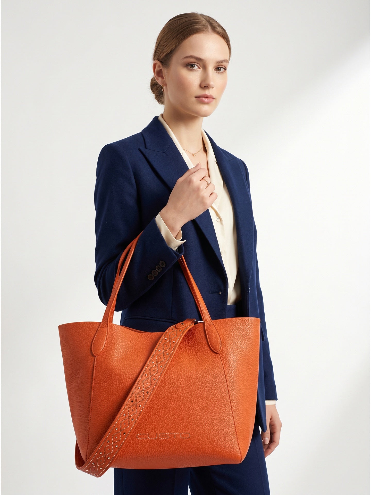 Borsa a Tracolla in Pelle Vegana Arancione