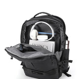 Mochila unisex Aoking Erevan Ultra de poliéster negro.