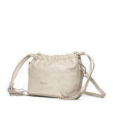 Phiona S Sa Borsa a spalla Marc Ellis