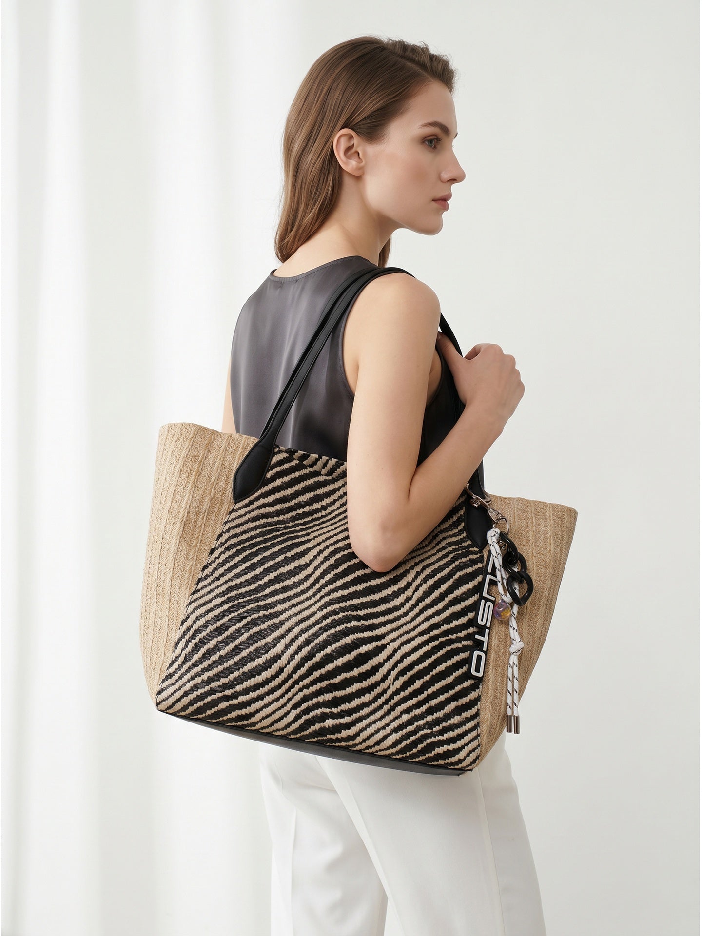 Borsa a Mano in Pelle Vegana Nero