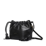 Phiona S Sa Borsa a spalla Marc Ellis