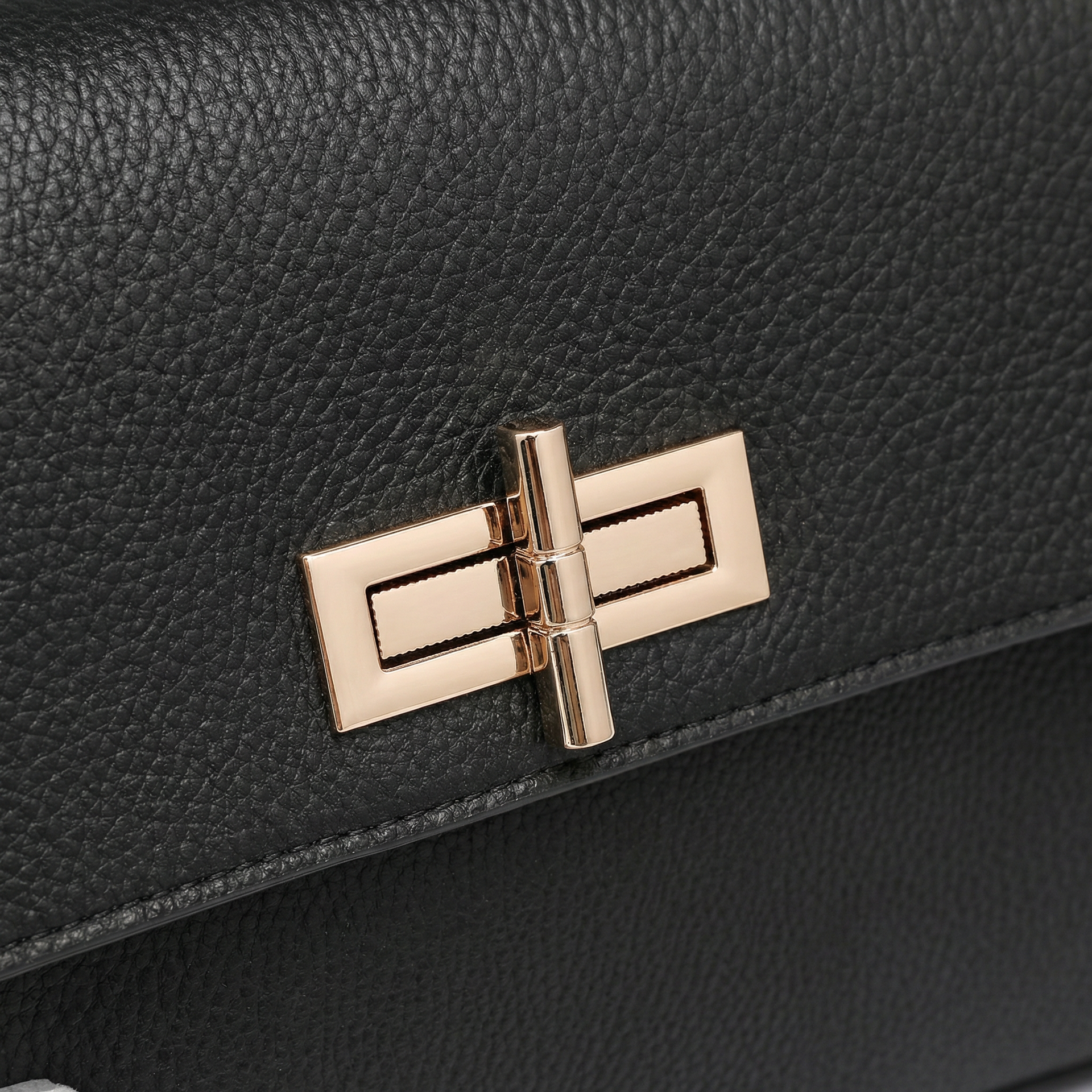Borsa a Mano in Polyurethane Nero