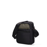 Bolso de hombro para hombre de piel vegana en negro y azul.