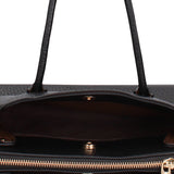 Bolso de mano de piel vegana negra