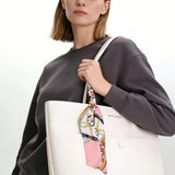 Bolso de compras de piel vegana blanca