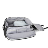Mochila unisex de poliéster negro.