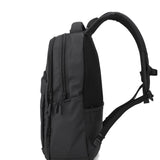 Mochila unisex Astria Prime en poliéster negro.