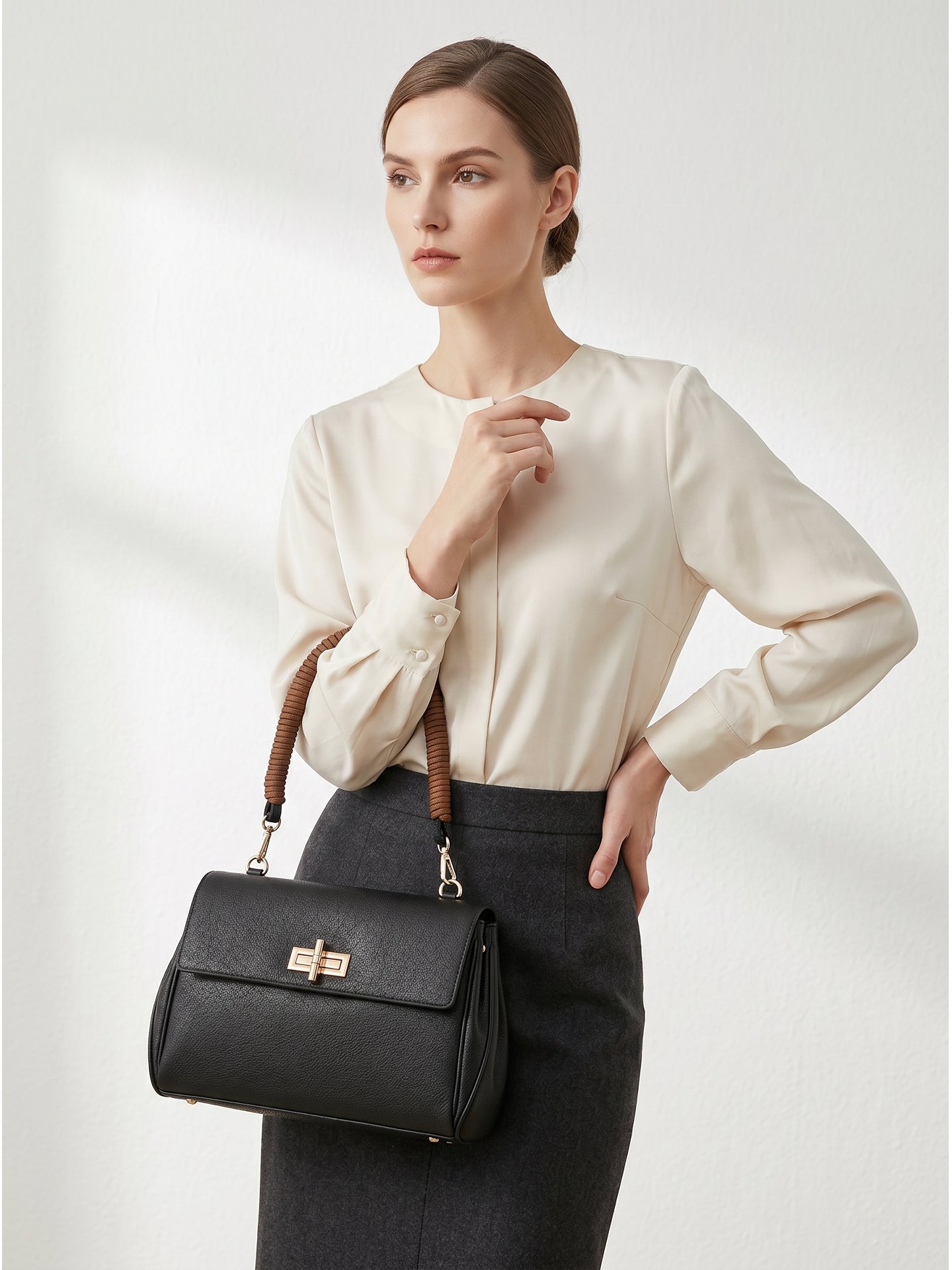 Borsa a Mano in Polyurethane Nero