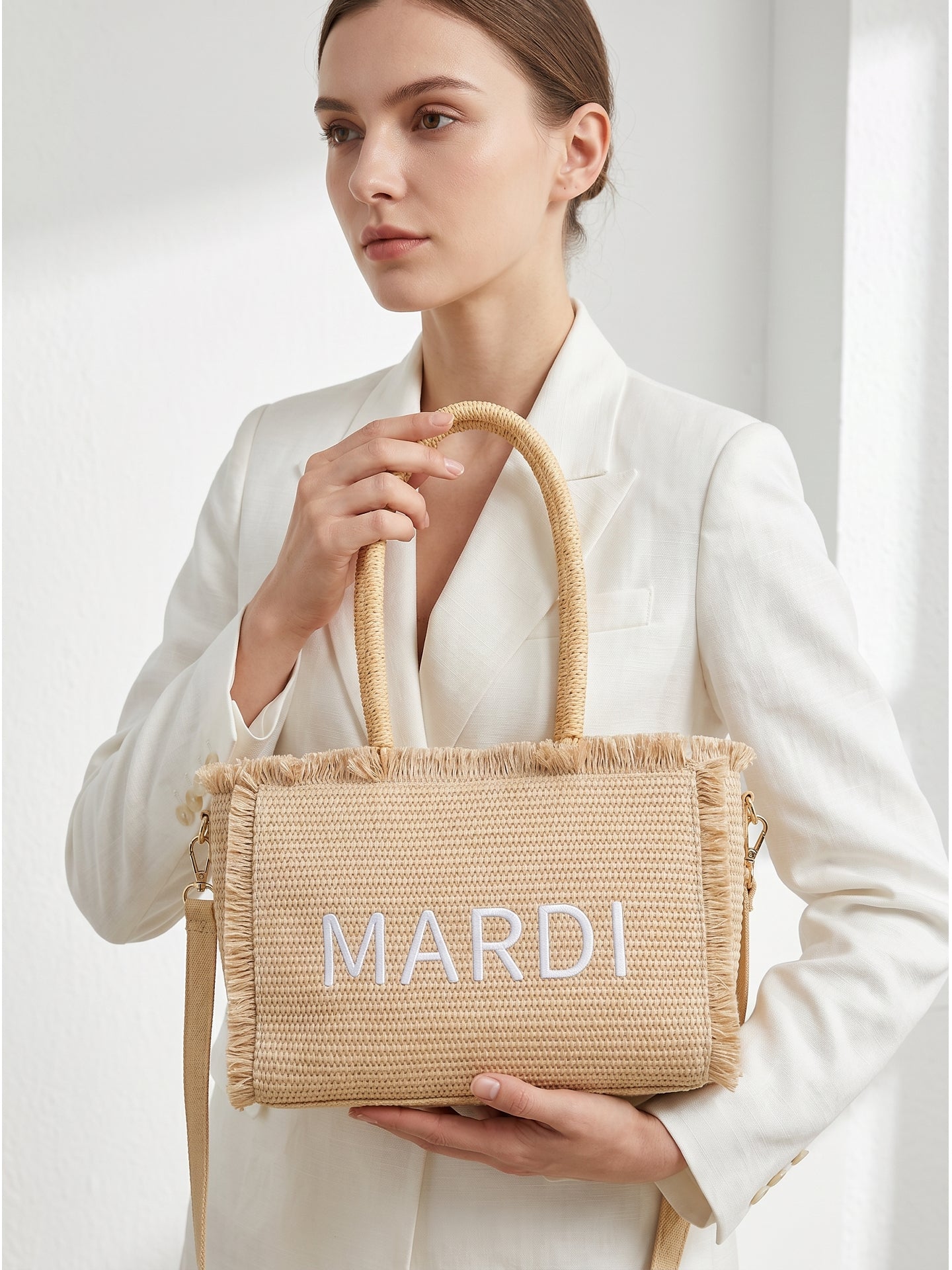 Borsa a Mano in Woven Straw Beige