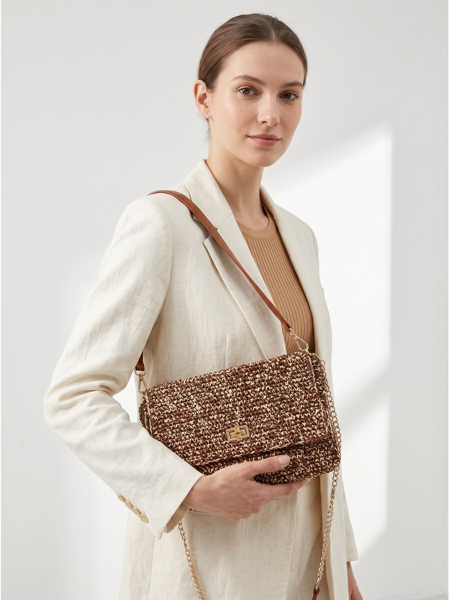 Borsa a Tracolla in Woven Straw Marrone
