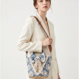 Borsa a Secchiello in Woven Straw Blu Jeans